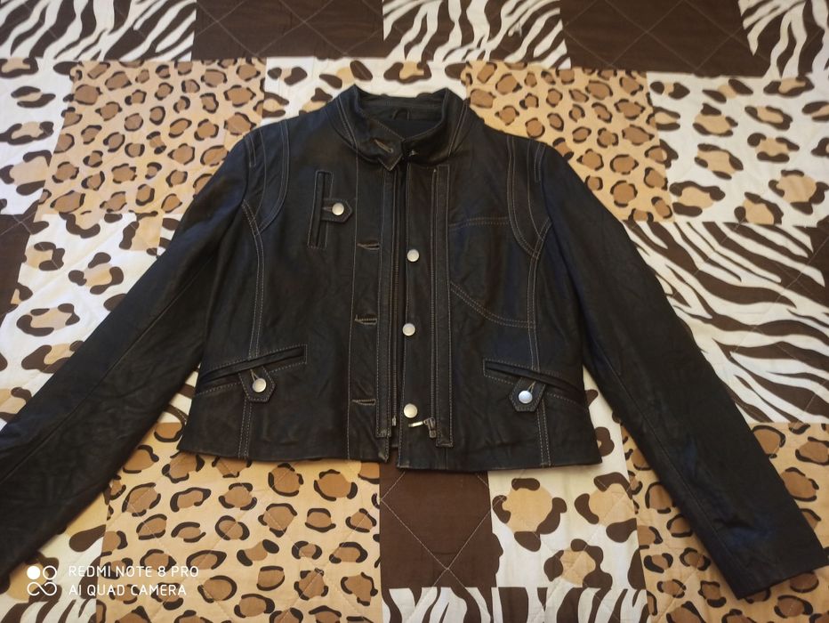 Дамско кожено яке