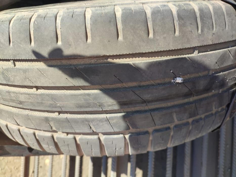 Продам шины б/у 205/65/R15