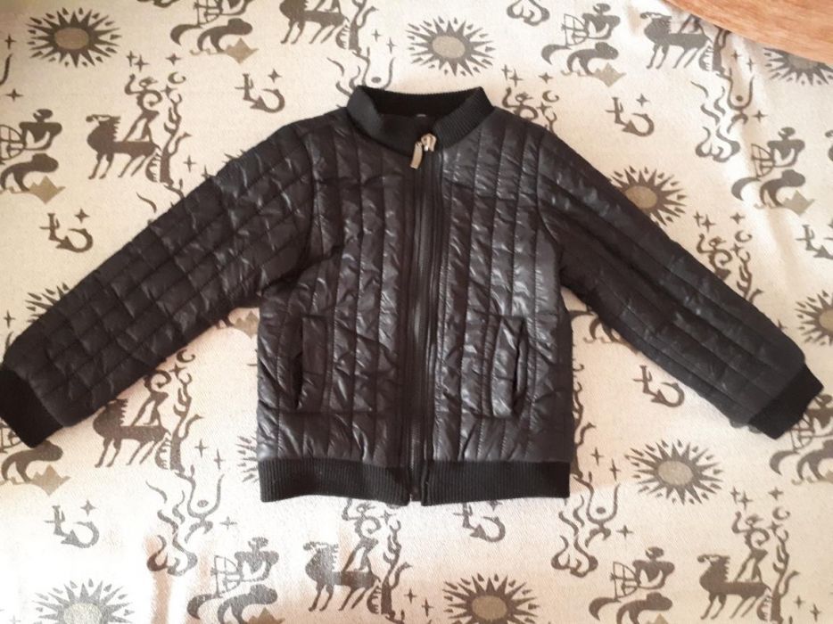 Куртка на мальчика.