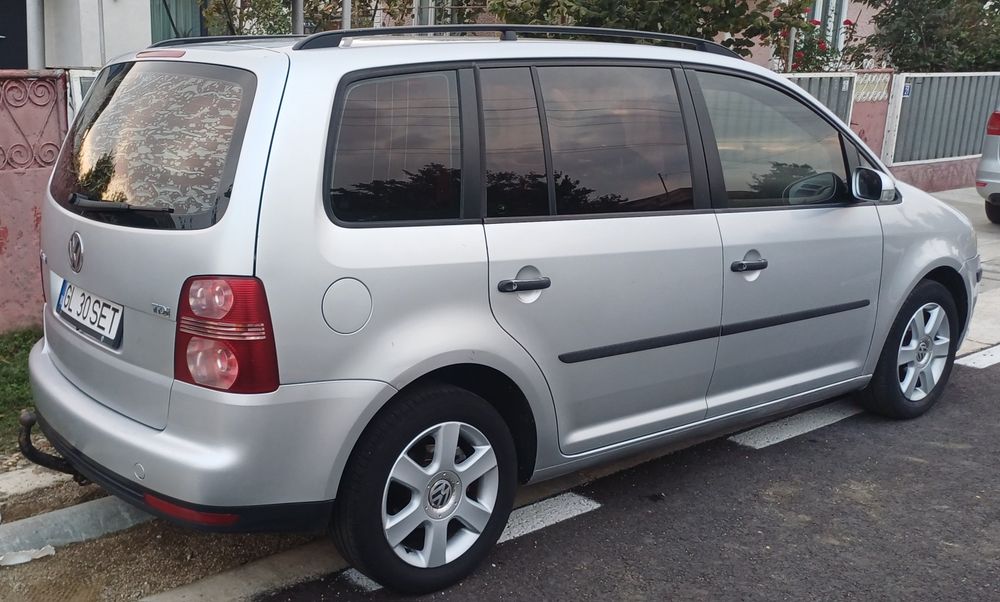 VOLKSWAGEN Touran 2008 — imagine 4