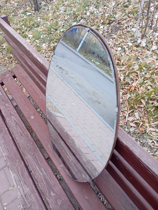 Зеркало овальное в ванну