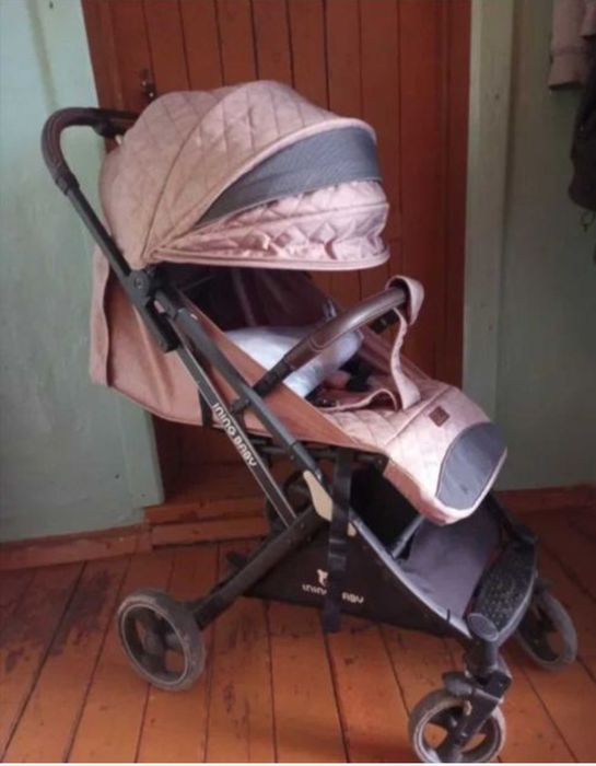 Коляска детская для мальчика и девочки