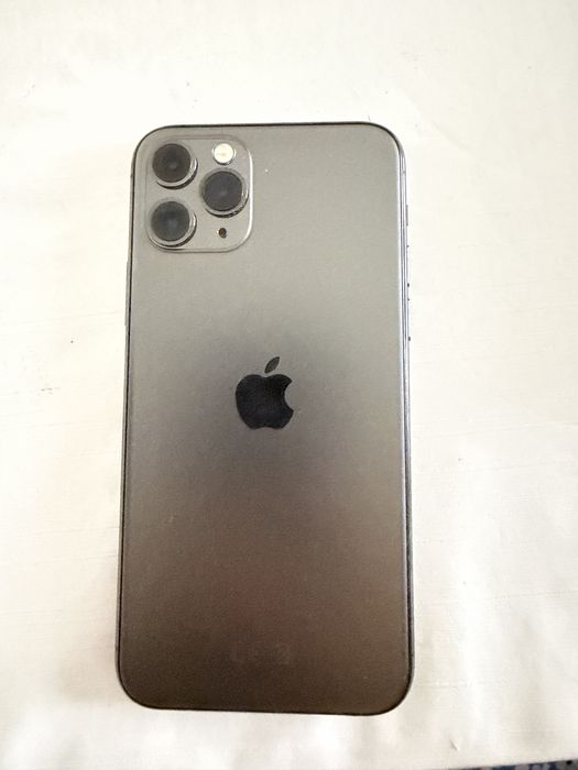 Продам iphone 11 pro 64 gb
