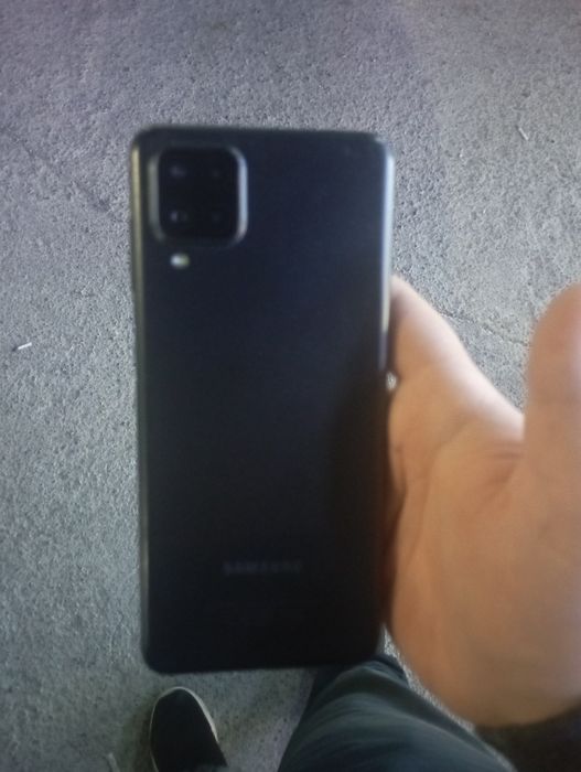 Samsung A12 32gb holati yahshi