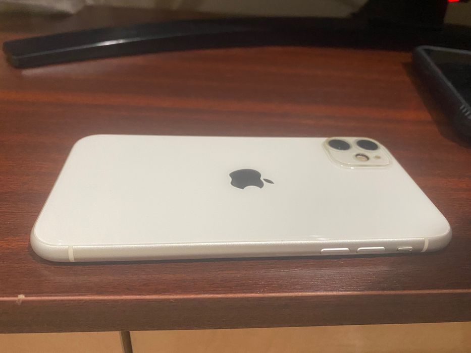 iPhone 11 - 64 GB ALB Impecabil
