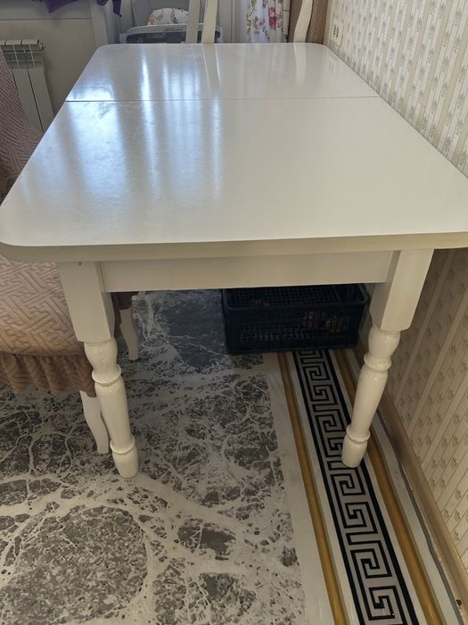 Кухенный стол 40000 тг