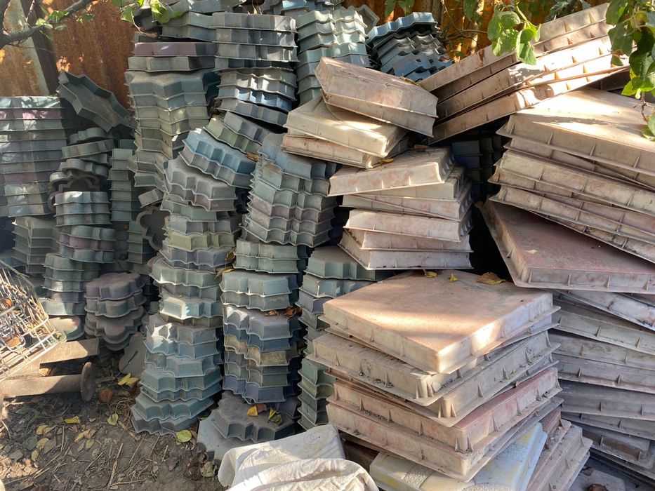 Продам вибростол с формами