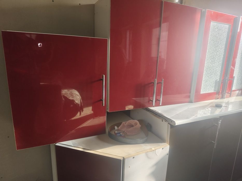 Продается кухонный гарнитур