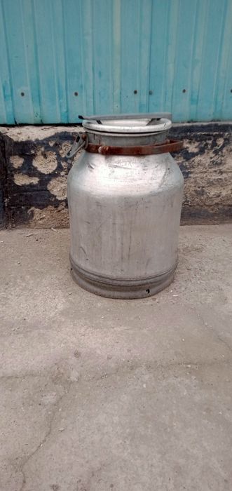 Алюминиевая фляга для воды