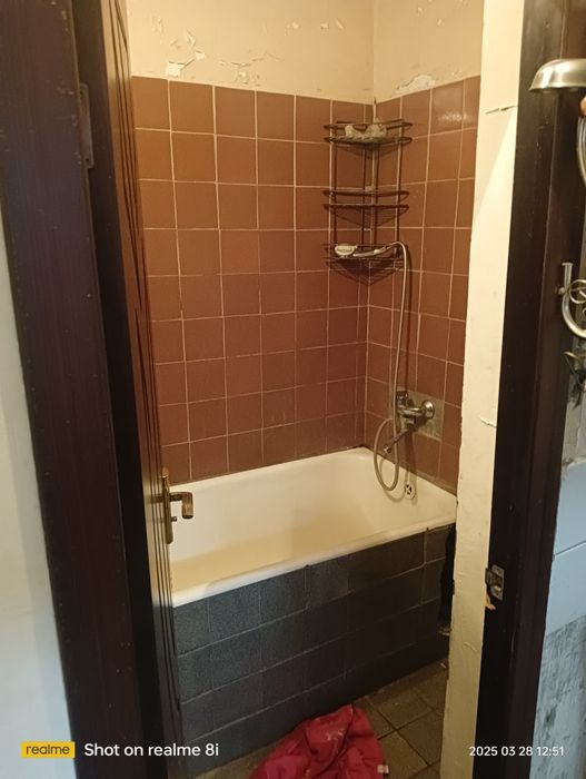 2 xonali kvartira sotiladi TROYSKY