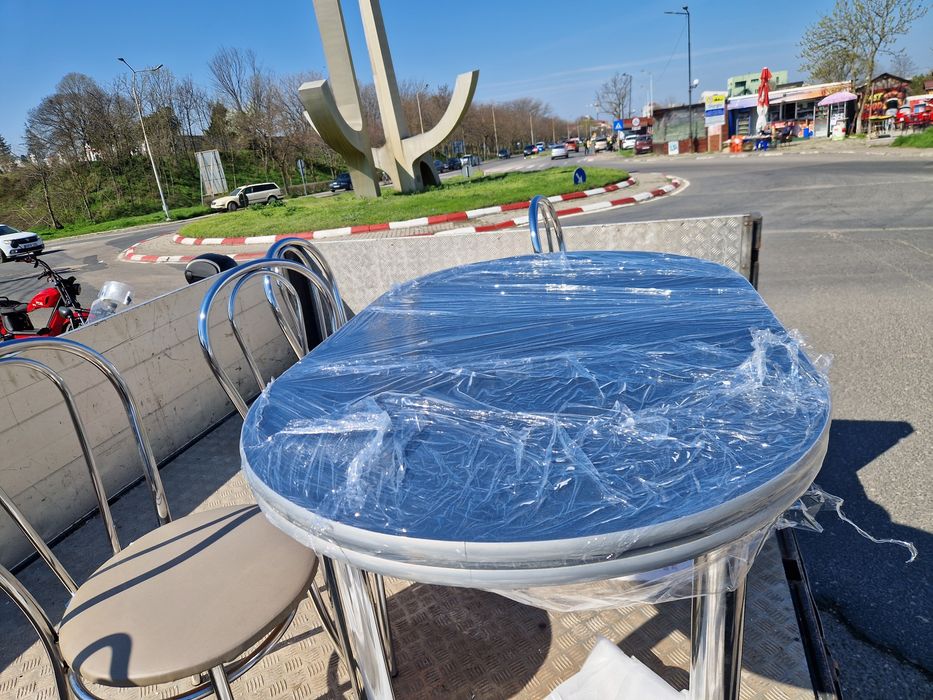 De vanzare masa bucatarie