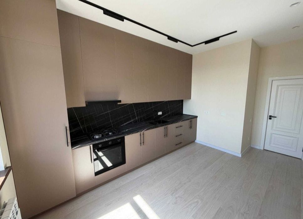 Паркентский Новостройка 3х-комнатная 84квм