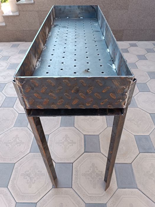 Мангал из рифлёного металла, 4мм.