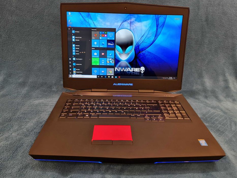 laptop gaming ALIENWARE ,intel core i7, ecran mare de 17,3", ram 24 gb
