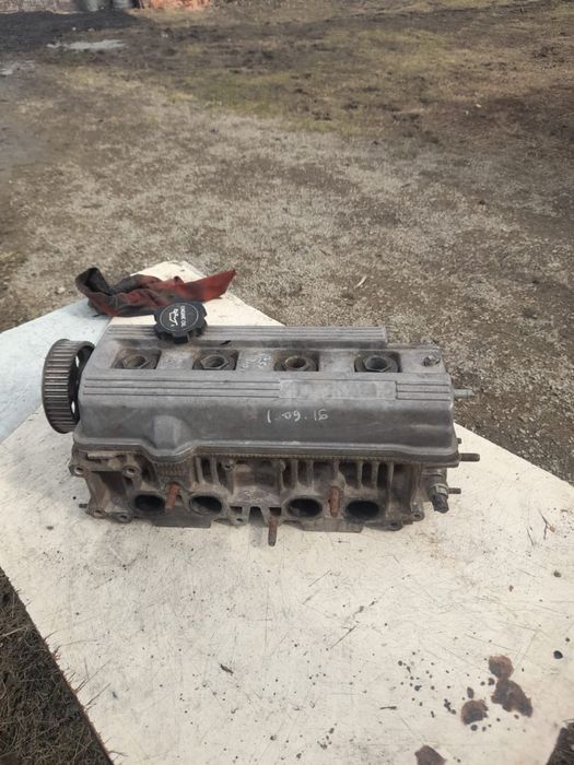 головка от тайота карина е