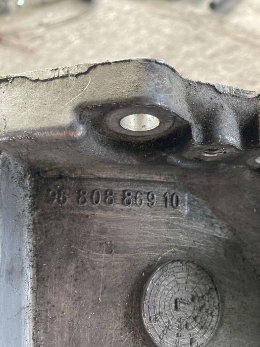 Peugeot 308  1.6i 120кс 5 скорости Скоростна Кутия