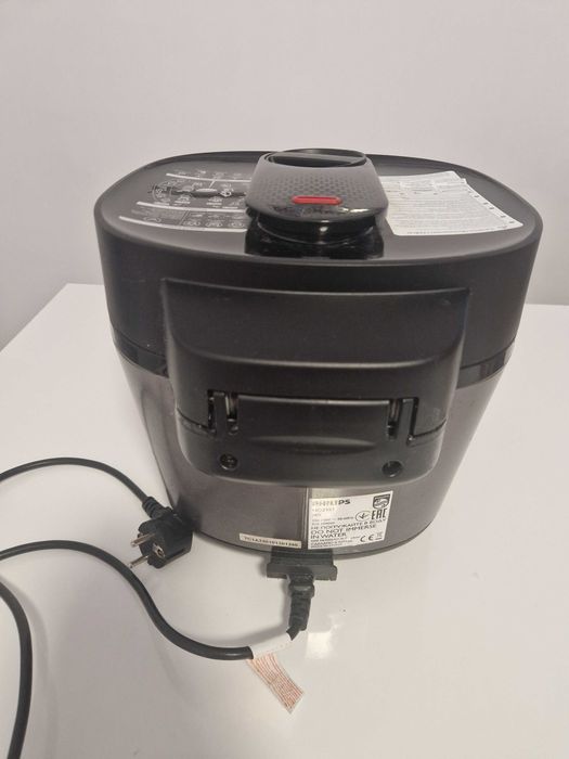 Мултикукър Philips 3000 series