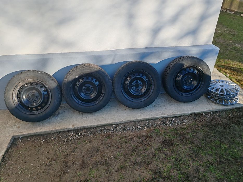 De vânzare cauciucuri de iarna Opel Astra G