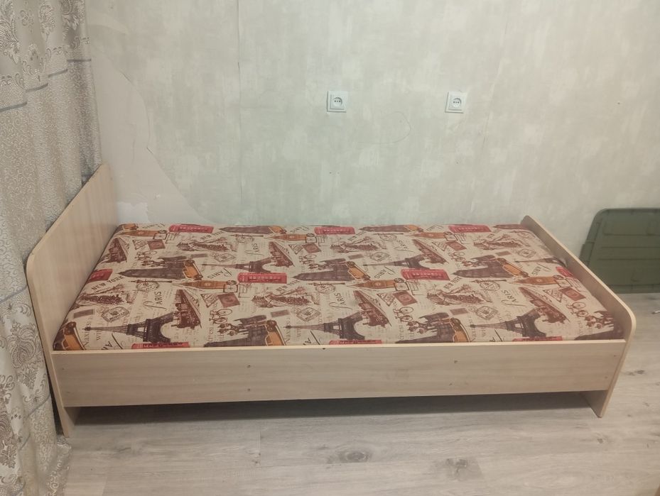 Продам кровати односпальные