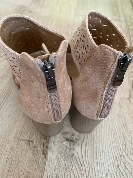 Botine de vara dama roz pudra
