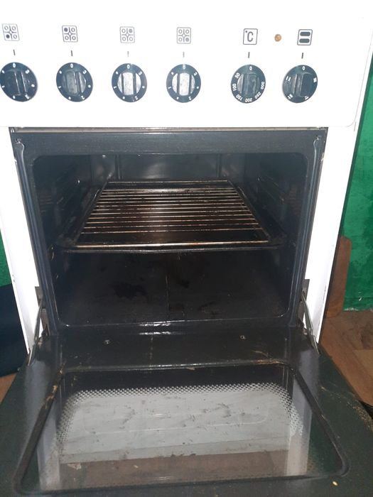 Продаётся электро плита