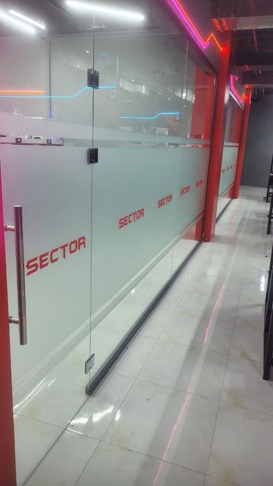 Tashqi reklama va poligrafiya