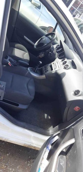 Peugeot 308sw 1.6HDI на части