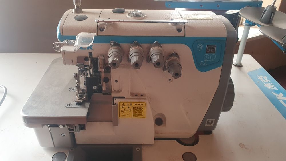 Jack E4s tikuv mashinasi averlog sotiladi