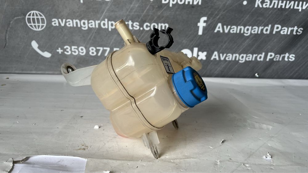 Казанче за антифриз Fiat 500