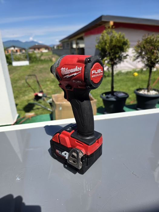 Pistol impact biți Milwaukee M18 FID 2