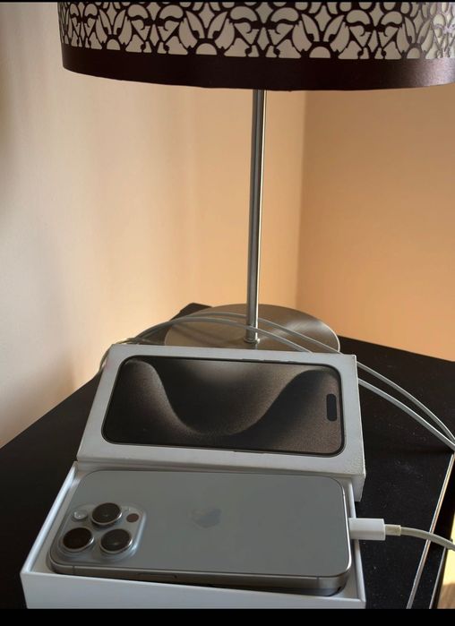 iPhone 15pro  apple