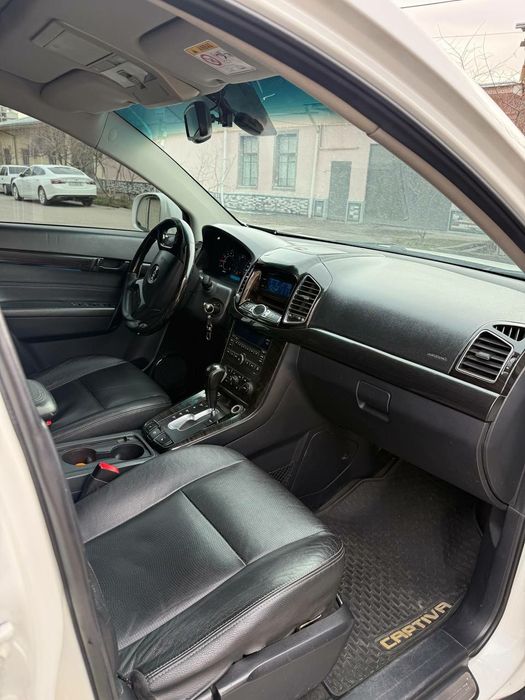 Chevrolet captiva 3/4