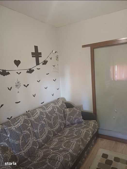 Garsoniera Podu Ros, cu baie !