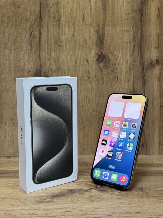 Iphone 15 Pro Max | Nomad Mobile