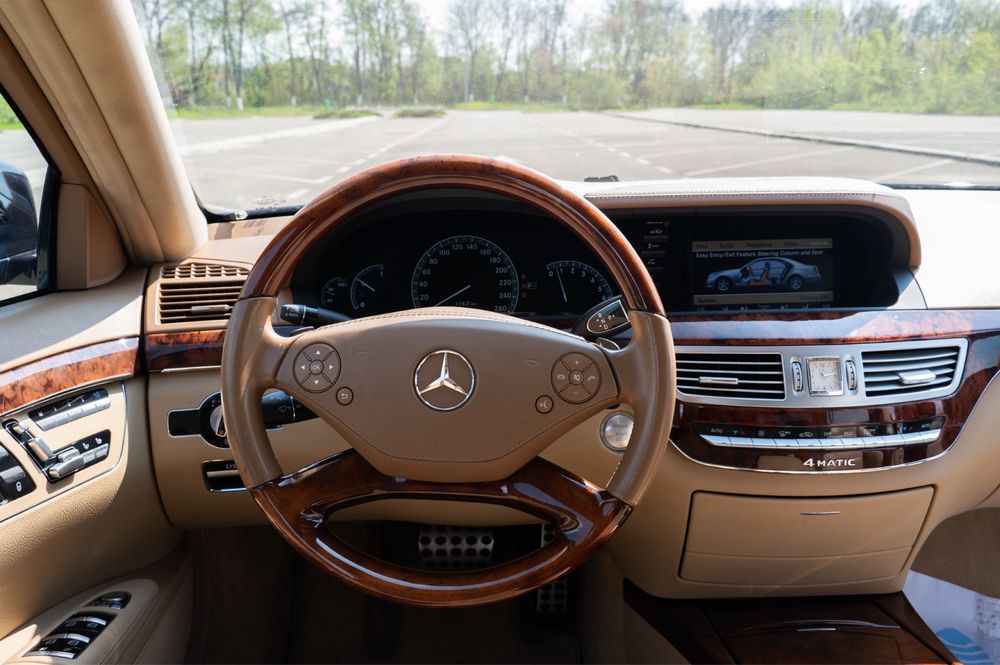 Mercedes-Benz S Mercedes S-Classe 550 LWB (Versiunea Lunga)