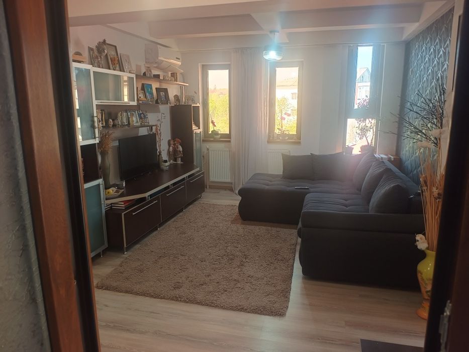 Apartament 2 camere, piața Traian(Vaslui),bloc 2020, etaj 3/4, 61 mp utili+ boxa 8mp.