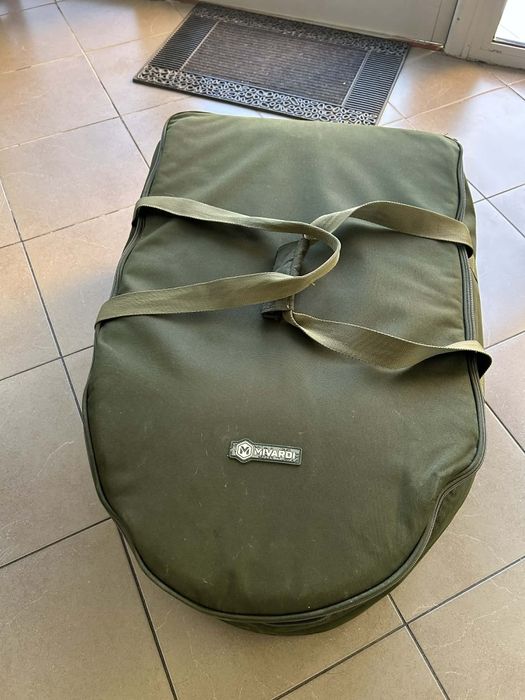 Лодка за захранка Carp Royal King 6.0