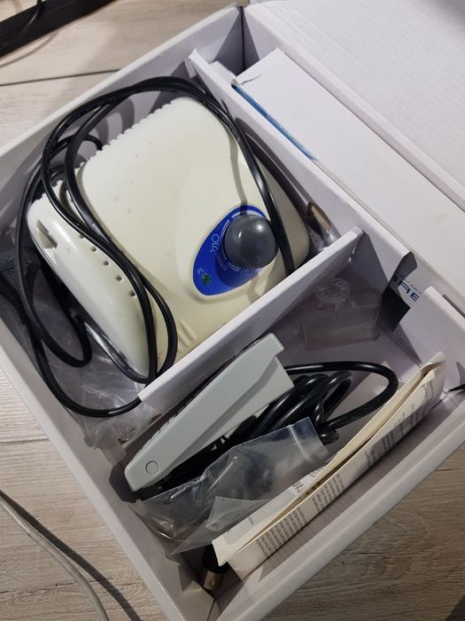 Продаётся аппарат strong210 б/у
Ремонт:замена якоря и щеток
Цена : 1 2