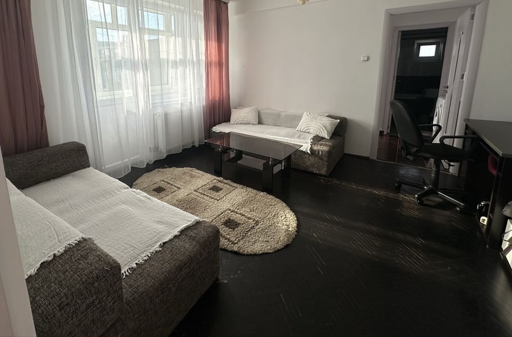 Inchiriez apartament 2 camere zonă centrală