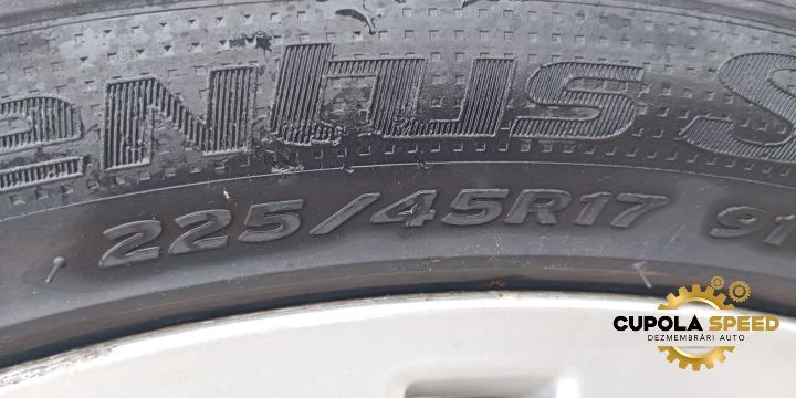 Jante cu anvelope 225/45/R17 7.5Jx17H2 ET47 A2044010402 Mercedes-Benz