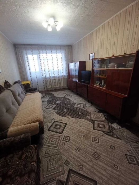 Продам квартиру КЖБИ