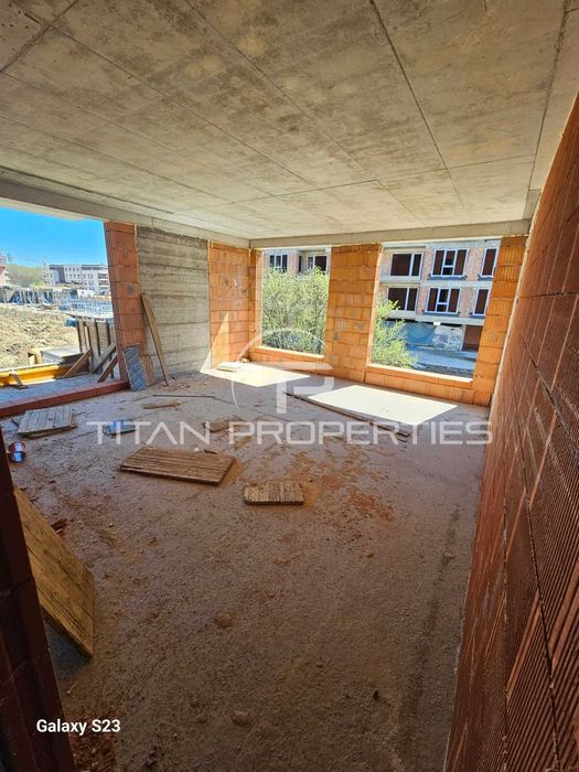 Тристаен апартамент Кършияка