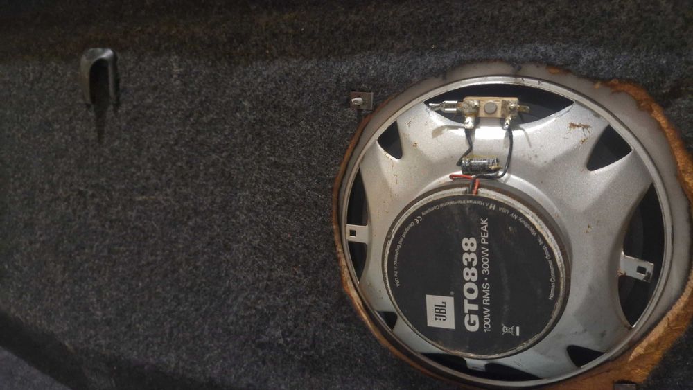 Subwoofer auto,boxe auto,amplificator auto JBL
