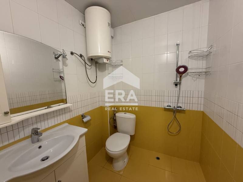 Дава се под наем Двустаен апартамент в Варна, Лятно кино Тракия - 52 кв.м за 368 € - Снимка #8