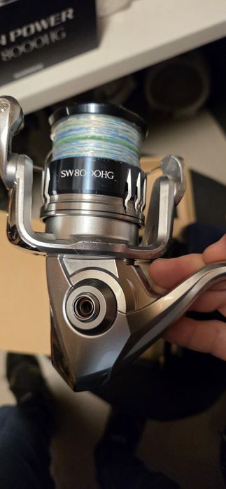 Макара преден аванс SHIMANO Saragosa 8000 SW A HG