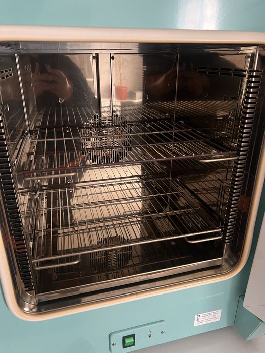 Сухожаровой шкаф