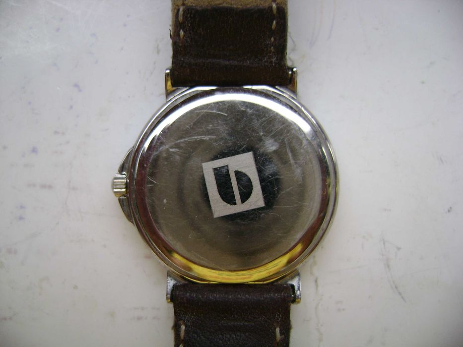 Продавам 5 броя дамски кварц часовника Timex,Pallas,CMI,Junghans,Seiko