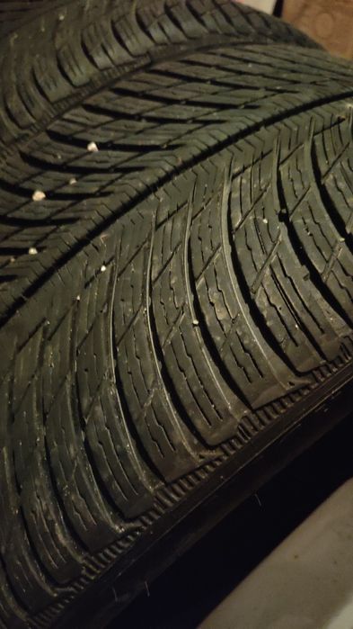 Vând anvelopa Michelin 245/35/20 Iarna