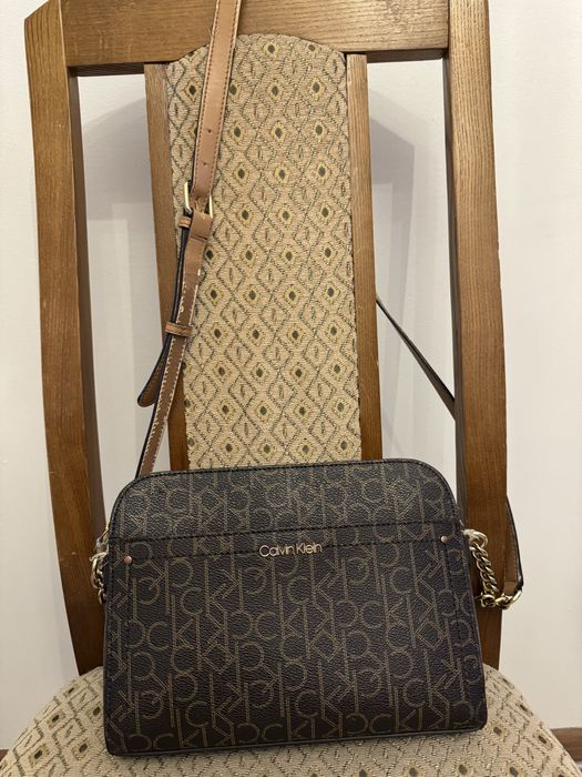 Продам пляжную сумку Estée Lauder