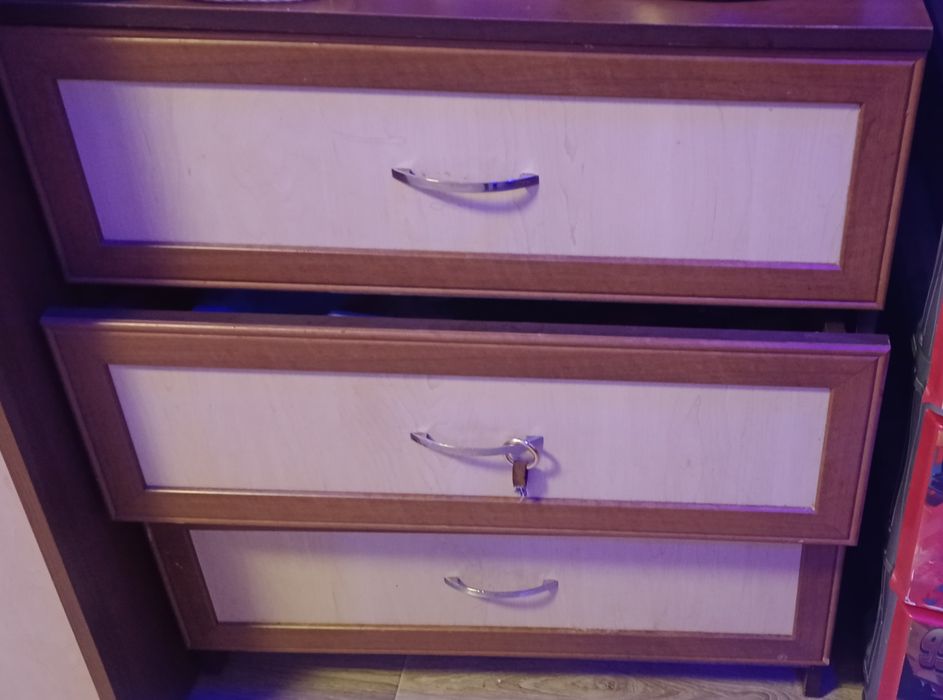 Продам мебель. Разную